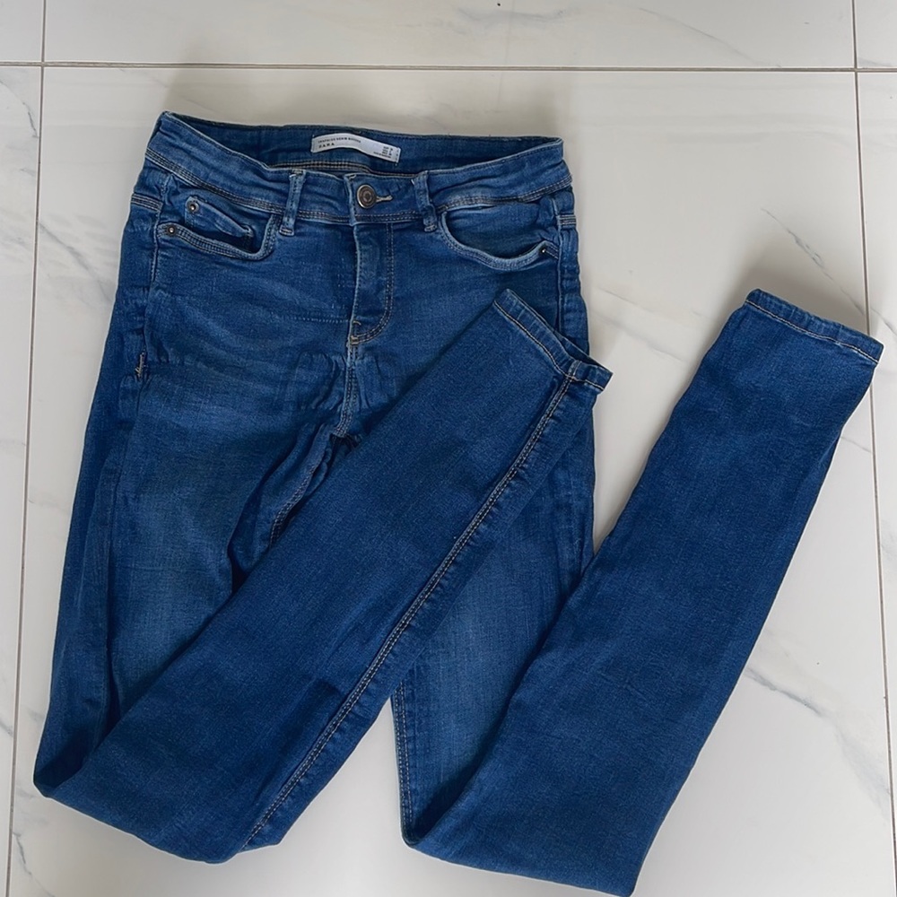 Zara trafaluc denim maker jeans. EUR 36, USA 4.